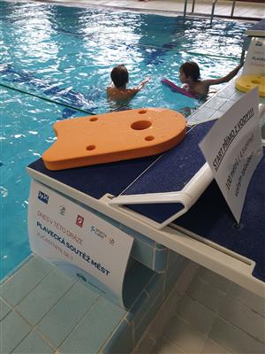 Plavecká soutěž měst 8