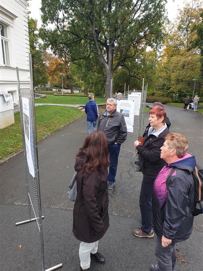 Říjnový farmářský trh s doprovodným programem 1
