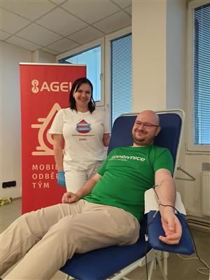 Daruj krev se Zdravým městem Kopřivnice - mobilní odběrový tým na radnici, říjen 11