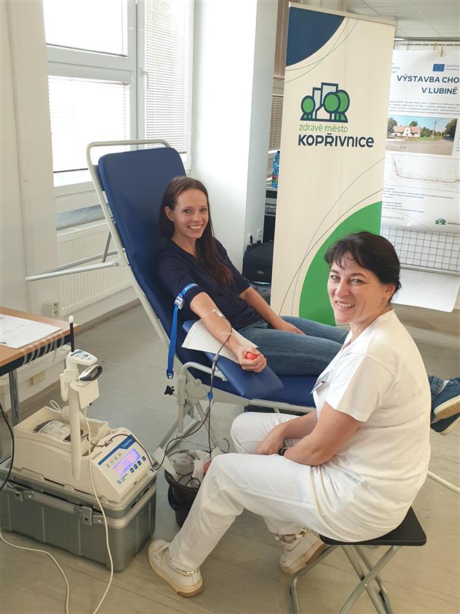Daruj krev se Zdravým městem Kopřivnice - mobilní odběrový tým na radnici, říjen 5