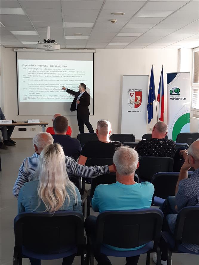 Setkání s občany na téma budoucnost lyžařského areálu 1