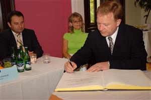 Memorandum200820080823093237015