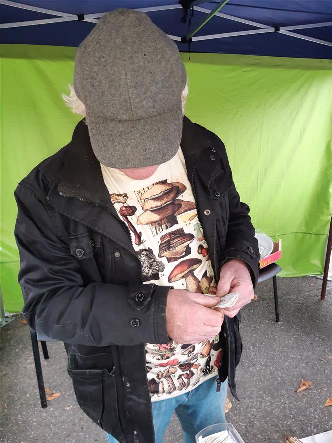 Podzimní dny zdraví (Farmářský trh, měření tělesných hodnot, mykologická poradna) 3