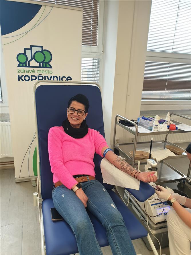 Daruj krev se Zdravým městem Kopřivnice - mobilní odběrový tým na radnici 1 1