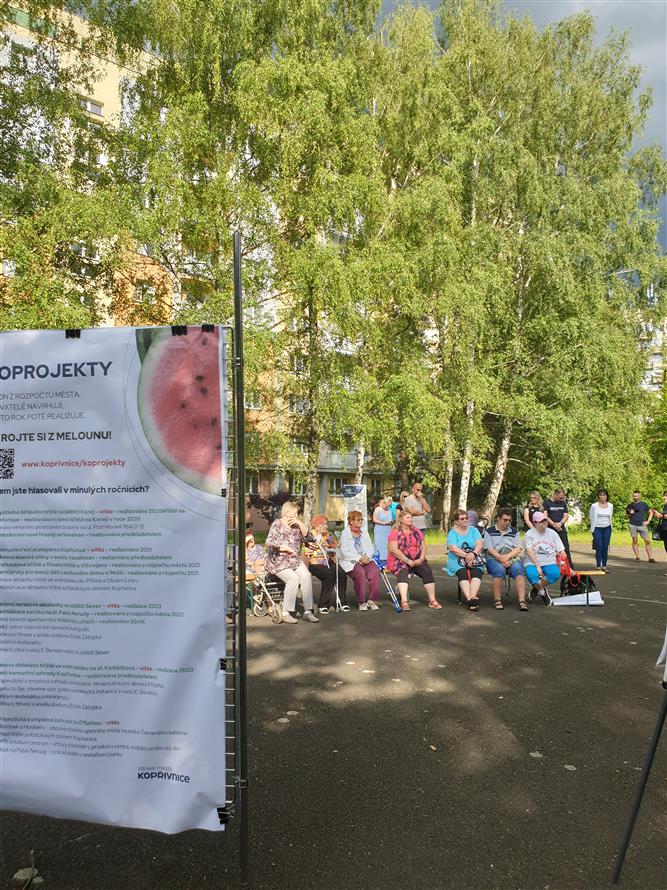 Sejdeme se za hokejkou