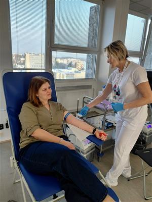 Daruj krev se Zdravým městem Kopřivnice - mobilní odběrový tým na radnici, březen 12