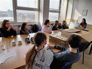 Dětské zastupitelstvo Kopřivnice připravuje odměny pro dárce krve - Vyhrň rukáv pro dobrou věc 4