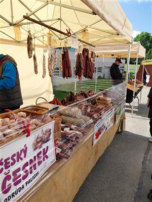 Fairtradový stan na květnovém farmářském trhu 2