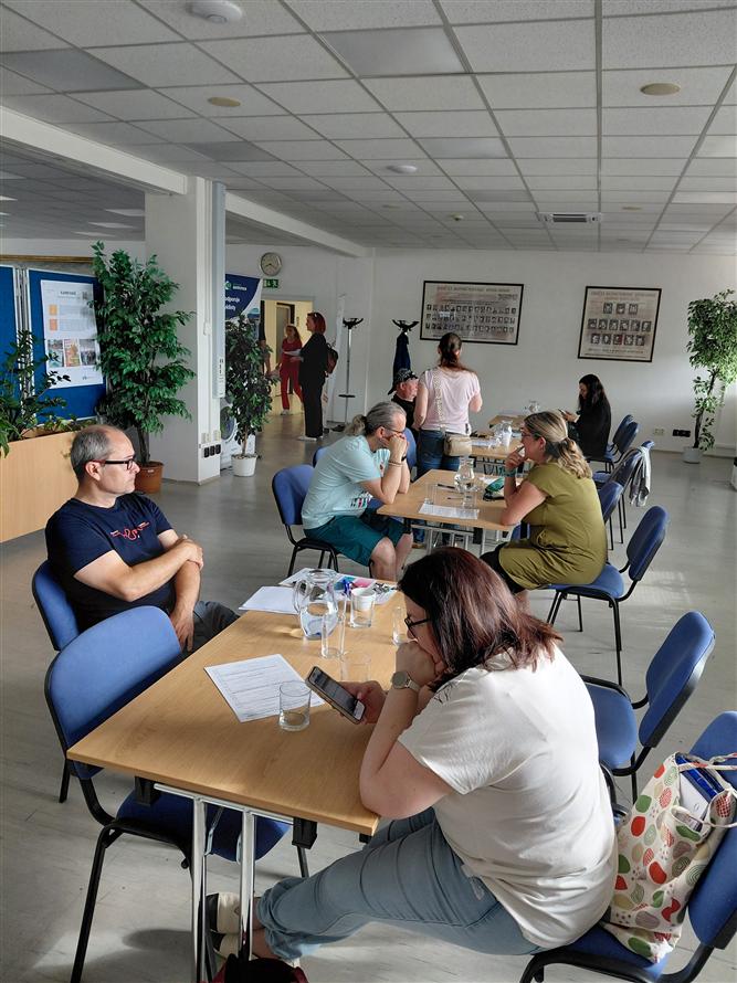 Daruj krev se Zdravým městem Kopřivnice - mobilní odběrový tým na radnici, červen 5