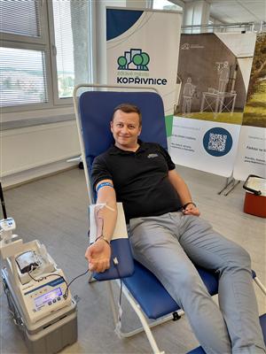 Daruj krev se Zdravým městem Kopřivnice - mobilní odběrový tým na radnici, červen 4