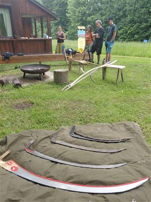 WORKSHOP sečení a naklepávání kosy - projekt Rozmanitostí k rovnováze 17