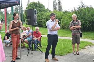 Veřejné projednání odstavného parkoviště a průchodu mezi ulicí Mírovou a hřištěm Na Luhách 3