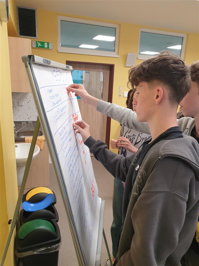 Školní fórum ZŠ sv. Zdislavy 9