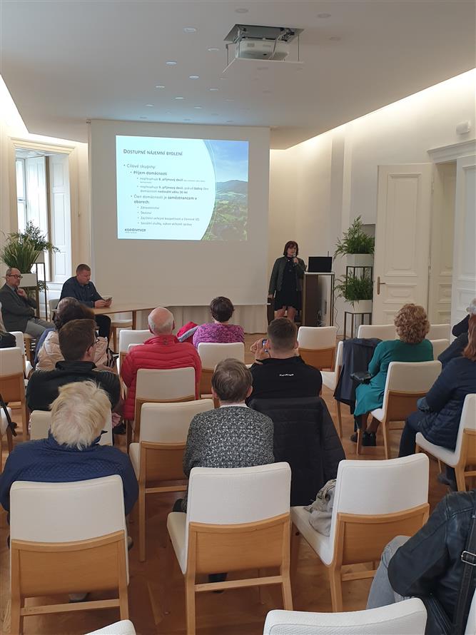 Veřejné projednání Rekonstrukce přístavby ZŠ Náměstí na byty 2