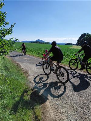 Cyklovyjížďka Na Sedmičku – Někdo ven 4
