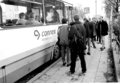 Nastoupit do autobusu, který dorazil na čas, to chtělo na začátku týdne kus štěstí. Arktické mrazy se podepsaly na autobusech i železniční dopravě.<br/>                  
ILUSTRAČNÍ FOTO: DAVID MACHÁČEK
