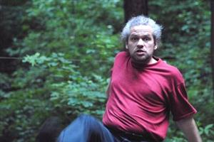 Brněnský ’fyzický básník’ Petr Váša byl podle ohlasu publika jednou z hvězd letošního, už desátého ročníku Divadelní dílny na Skalkách v Novém Jičíně.<br/>                                    
FOTO: DAVID MACHÁČEK
