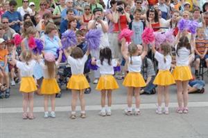 Děti z mateřských škol rozhodně neměly při premiérových Korálcích o početné a nadšené publikum  nouzi.<br/>                                                                                                 
FOTO: DAVID MACHÁČEK

