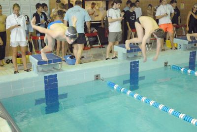 V sobotu se v kopřivnickém krytém bazénu uskutečnil oblastní přebor žactva v plavání. Bližší informace přineseme v příštím čísle.<br/>                                                                     
FOTO: DAVID MACHÁČEK

