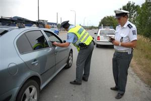 Možnost srovnání údajů z tachometrů svých vozů s hodnotami naměřenými policejním radarem využily stovky řidičů.<br/>          
FOTO: DAVID MACHÁČEK
