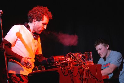 Lesní zvěř z Brna naplnila minulý pátek klub Nora energickou elektronicko-akustickou muzikou na pomezí jazzu a taneční hudby.<br />                                                              
FOTO: DAVID MACHÁČEK
