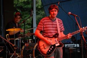 Kopřivnická kapela LU na festivalu Music Freud předvedla svůj nový repertoár a zcela nový sound. U fanoušků jejich muzika slavila úspěch přesto, že byla spíš klidnější. <br/>                                                
FOTO: DAVID MACHÁČEK
