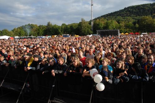 Prostory polygonu zaplnil víc jak třicetitisícový dav. Oslava Tatry se tak bezpečně stala zatím největší akcí, kterou město zažilo.
