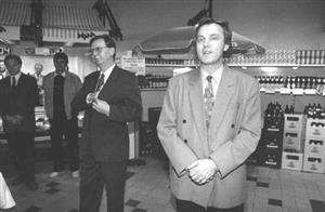 System.Linq.Enumerable+<TakeIterator>d__25`1[System.Char]