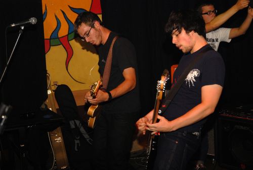 Kapela Black Heart Rebellion z Belgie v Kopřivnici zahraje už podruhé. Vloni si na její koncert našlo cestu jen pár lidí, kdo ho ale viděl, nelitoval.<br/>                                                   
FOTO: DAVID MACHÁČEK
