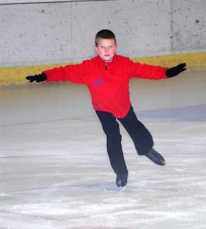 V sobotu 4. října se jely na místním stadioně povinné testy, už tento týden čeká krasobruslaře první ostrý start.<br/>        
FOTO: DAVID MACHÁČEK
