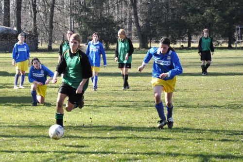 Jarní premiéra podle přání. Právě takovou zažil ženský fotbalový celek Lubiny, který do jarní části MSFL žen odstartoval domácím vítězstvím nad Brnem.<br/>
FOTO: JANA FEILHAUEROVÁ
