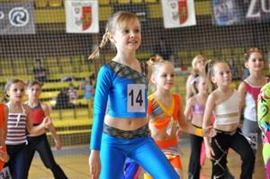 První soutěžní představení patřilo kategorii MiniMiss aerobik, kde se představily nejmladší adeptky na postup do semifinále.<br/> 
FOTO: JANA FEILHAUEROVÁ
