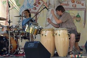 Součástí festivalu Šostýnská venuše byl i bubenický workshop. Hlavní slovo měl ale tanec ve všech jeho podobách.<br/>
FOTO: DAVID MACHÁČEK
