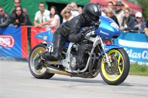 Kopřivnický Radek Marada vybojoval v úvodním závodě M ČR dragsterů solidní šesté místo.<br/>
FOTO: JAN SUNEK
