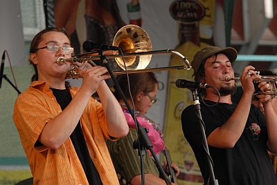 Kapela Tatroska si svým vystoupením v rámci Dne místního hokejového klubu opět strhla publikum na svou stranu a dala se označit za hvězdu programu.
FOTO: DAVID MACHÁČEK