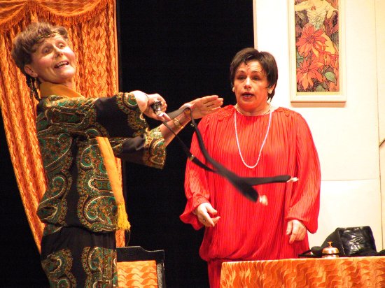 Ochotníci ze štramberského divadelního souboru Kotouč Štramberk opět po roce pořádají tradiční přehlídku neprofesionálních divadel.
FOTO: DAVID MACHÁČEK