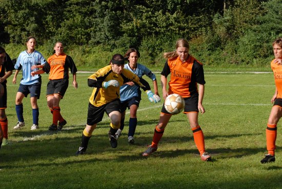 Vstup do Moravskoslezské fotbalové ligy se ženskému týmu Lubiny vydařil. Na domácím trávníku porazil brněnský tým Horní Heršpice 1:0. 
FOTO: DAVID MACHÁČEK
