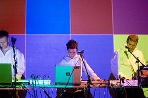 V kopřivnickém klubu Nora budou v sobotu večer hostovat elektroničtí experimentátoři MIDI LIDI.
FOTO: ARCHIV