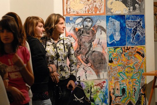 Ve školní galerii Základní umělecké školy Zdeňka Buriana budou až do konce tohoto měsíce k vidění nejlepší práce z 8. ročníku výtvarné soutěže Svět dobrodružství a fantazie.
FOTO: DAVID MACHÁČEK