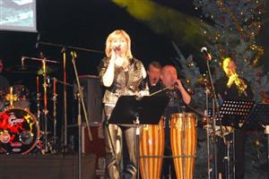 Koncert skupiny Alfa po dvaceti letech přilákal do velkého sálu kulturního domu poměrně početné publikum.
FOTO: DANA HOĎÁKOVÁ