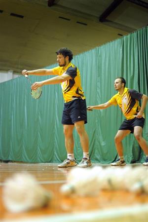 Kopřivnický badmintonový pár Ondřej Chaloupka - Dalibor Miklík vybojoval v Olomouci prvenství.
FOTO: J. FEILHAUEROVÁ
