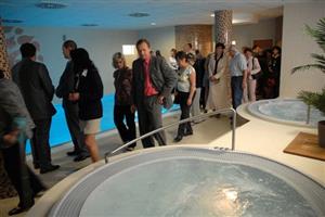 Kopřivnická poliklinika Thérapon 98 v minulém týdnu otevřela nově vybudované relaxačně rehabilitační centrum.
FOTO: DAVID MACHÁČEK
