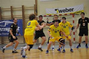 Kopřivnice si v sobotu dokázala poradit s Přerovem, a udržela tak naději na to, že na poslední příčku odsune Brno či Třeboň.
FOTO: JANA FEILHAUEROVÁ