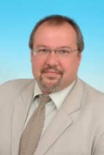 Mgr. Dušan Krompolc