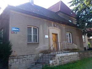 O prodeji tohoto objektu na ulici Bezručově měli v minulém týdnu jednat zastupitelé, ale na základě trestního oznámení jednoho z nich byl tento materiál z programu jednání stažen.
FOTO: DAVID MACHÁČEK