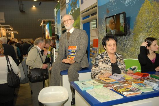 Na turistickém veletrhu Regiontour v Brně se Kopřivnice prezentovala společně s dalšími obcemi Lašské brány Beskyd. Figurína Sigmunda Freuda byla tahákem expozice již po několikáté, ale připraveno bylo i několik novinek.
FOTO: DAVID MACHÁČEK