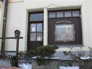 V nově otevřeném Muzeu hraček ve Štramberku jsou k vidění hračky z let 1860 až 1989, padesátileté exempláře nejznámější panenky na světě Barbie, ale i hračky československé výroby.
FOTO: I. MAZALOVÁ