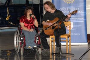 Oblastní kolo soutěže Začarovaná písnička mělo, možná i díky atraktivní kulise v Technickému muzeu, poměrně početné publikum.
FOTO: DAVID MACHÁČEK