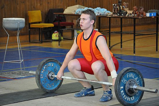 Kopřivnickým vzpěračům se na Velké ceně, kterou pořádal místní klub vzpírání, dařilo. Absolutním vítězem se stal domácí závodník.
FOTO: DAVID MACHÁČEK