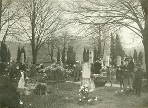 Kopřivnický hřbitov